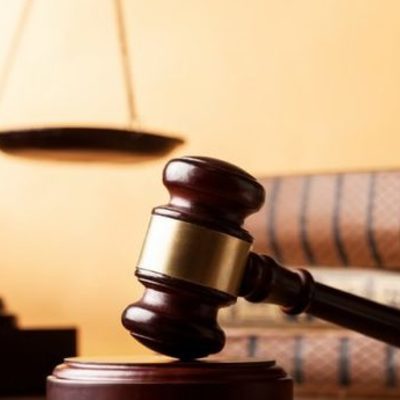 Timeline: principales personajes en la historia del derecho