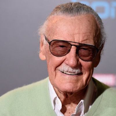 Timeline: Proyecto Español " Cuéntame Tú Vida" José Pablo S25 "Stan Lee"