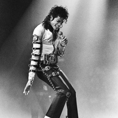 Timeline: Biografía de Michael Jackson         Mia Aldaz S22