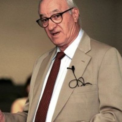 Timeline: Aportes a la Psicología de Albert Bandura