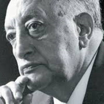 Timeline: Biografía de Miguel Ángel Asturias