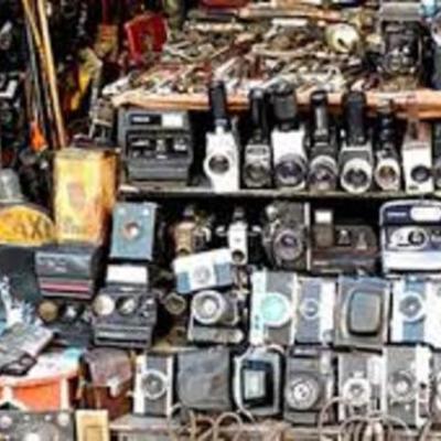 Timeline: LA HISTORIA DE LAS TIC DE MI FAMILIA