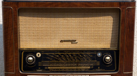 Timeline: radio
