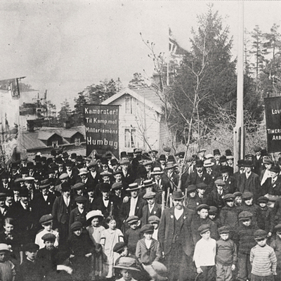 Timeline: Demokratisering av Norge