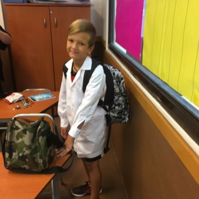 Timeline: Linea de tiempo de Manuel