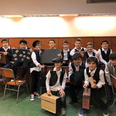 Timeline: Línea del tiempo Galo L.