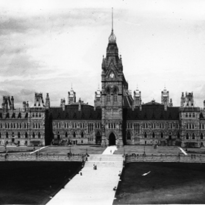 Timeline: La ligne du temps de 1900 à 2001