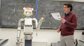 Timeline: O professor não quer ser robô