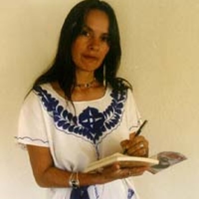 Timeline: Gloria Velásquez
