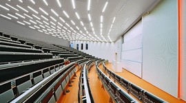 Timeline: Korszerű eszközök a közgazdasági tárgyak tanításában (Szakmódszertan IV.)