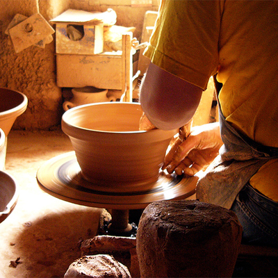 Timeline: Los Oficios Artesanales