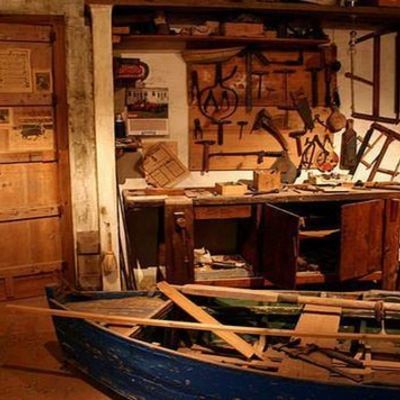 Timeline: OFICIOS ARTESANALES