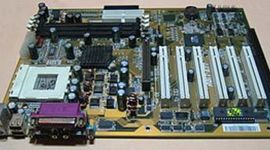 Timeline: 4ESO.TIC.UD3.Tasca3.2.Plaques Base