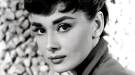 Timeline: Одри Хепберн