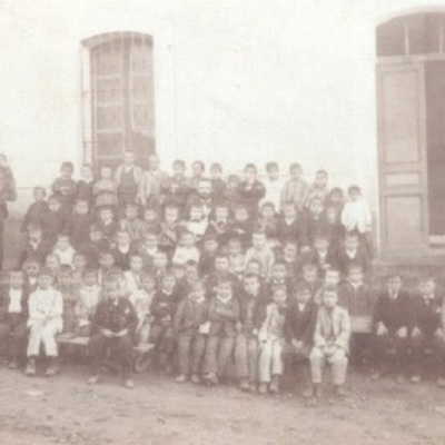 Timeline: La Educación en el Siglo XIX (1822-1872)