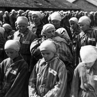 Timeline: The Holocaust