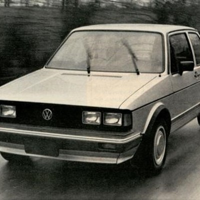 Timeline: HISTORIA DEL JETTA
