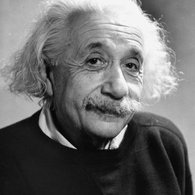Timeline: Albert Einstein's TimeLine