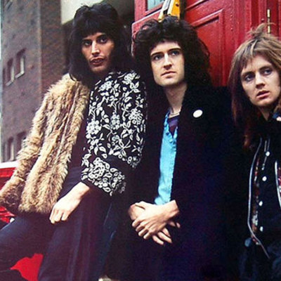 Timeline: HISTORIA DE QUEEN