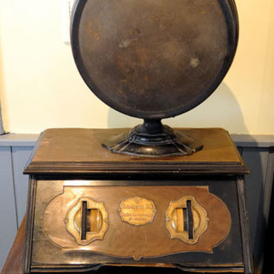 Timeline: HISTORIA DE LA RADIO