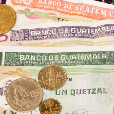 Timeline: Historia del Dinero