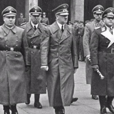 Timeline: Línea temporal S. XX.