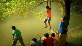 Timeline: Cambio histórico-social en la concepción de infancia. "Concepciones e imágenes de la infancia" y "Historia de la Infancia" - Alzate y deMause.