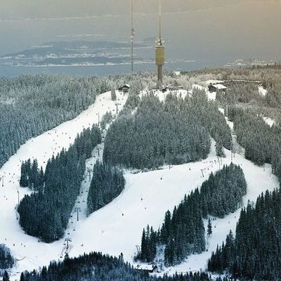 Timeline: Historien bak Tryvann, Tomm Murstad Skiskole og Oslo Vinterpark