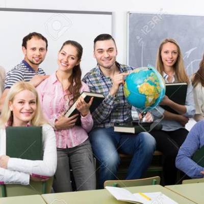 Timeline: Antecedentes históricos y Origen del concepto de currículo