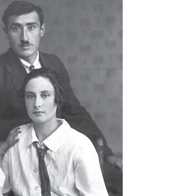 Timeline: Biography of the poet