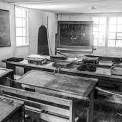 Timeline: Classroom Technology from 1600 - 1930