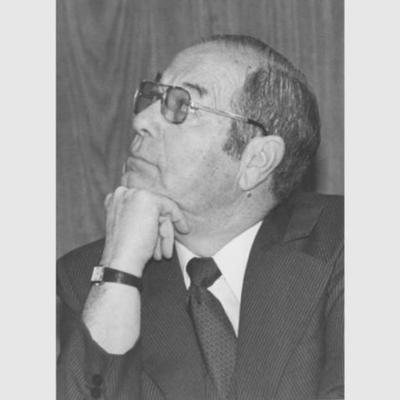 Timeline: Louis Wiener Jr