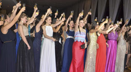 Timeline: Linea de Tiempo Prom del Colegio