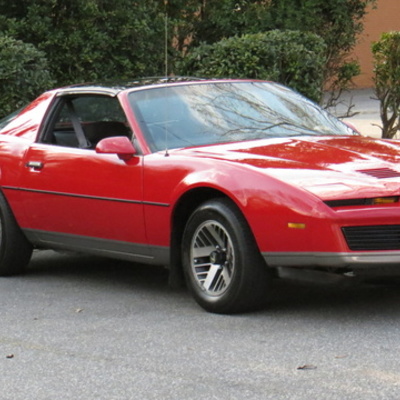 Timeline: Pontiac Firebird (1984)