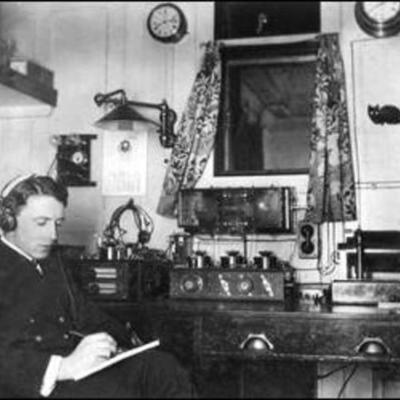 Timeline: Historia de la Radio y televisión en el Mundo