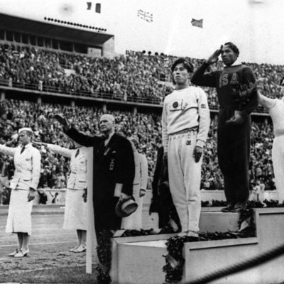 Timeline: Jesse Owns