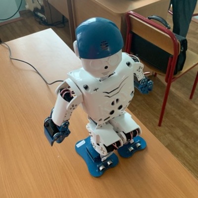 Timeline: Антропоморфный робот РОМА