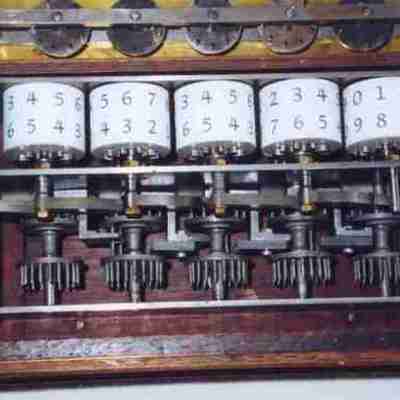 Timeline: Generaciones de las Computadoras; Evolución Tecnológica. Iván Alvarez 255A