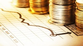 Timeline: Impacto de modelos económicos contemporáneos