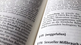 Timeline: § 175 StGB: „weggefallen“– nach 123 Jahren