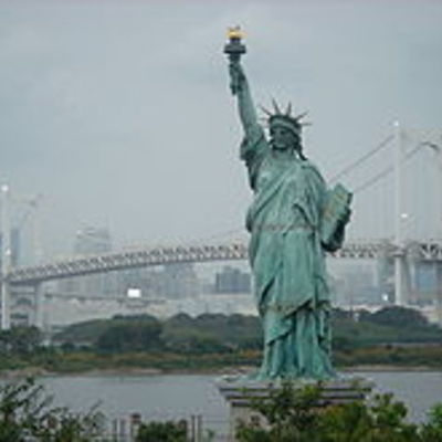 Timeline: Lliçanencs a Nova York