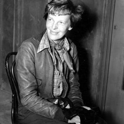 Timeline: Amelia Earhart