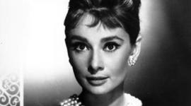 Timeline: Audrey Hepburn