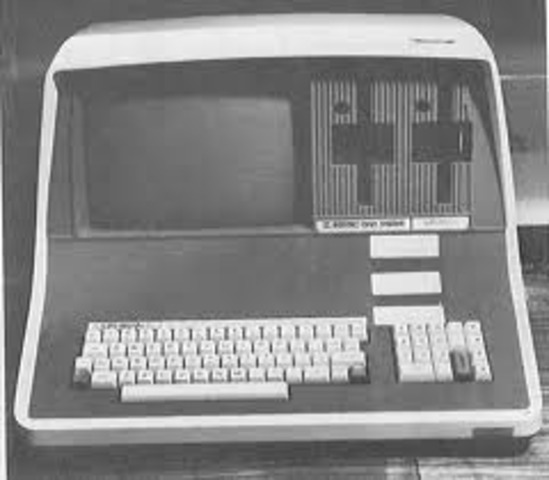 what was the first major microcomputer os what was the first major microcomputer os