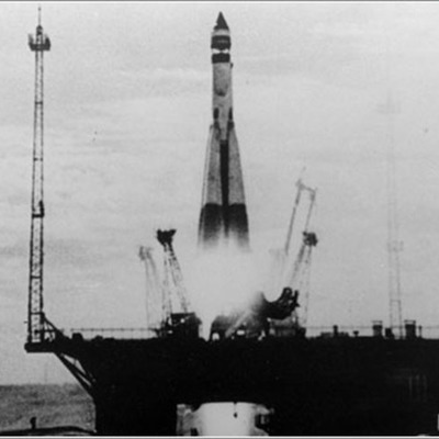 Timeline: Tecnologia, Història i Ciència-Ficció