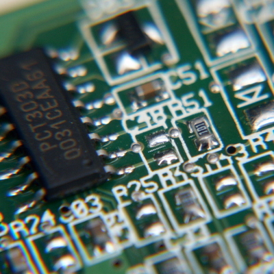 Timeline: Componentes de la electrónica