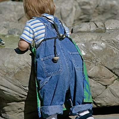 Timeline: Isabel and Claudia's Toddler Development