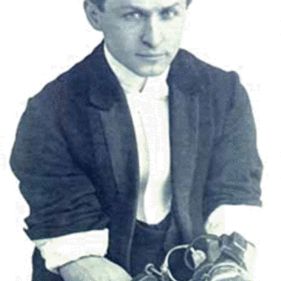 Timeline: Harry Houdini