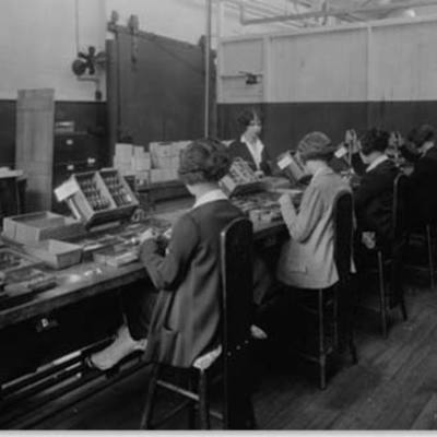 Timeline: Evolución Económica