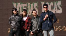 Timeline: Viejas Locas